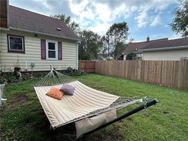 2226 Valley View Place, Eau Claire, WI 54703