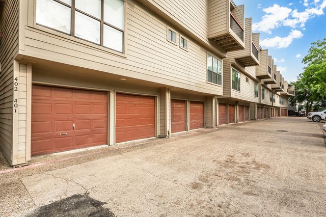 7660 Skillman Street 401, Dallas, TX 75231