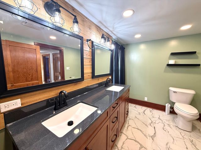 4799 Center Road, Rochelle, IL 61068