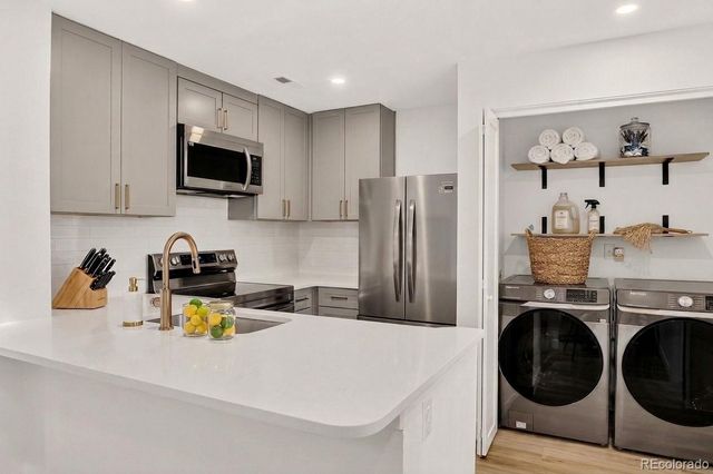 804 S Vance Street C, Lakewood, CO 80226