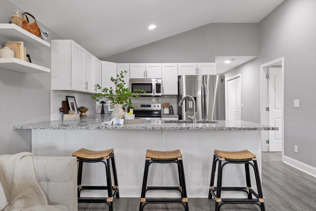 153 Signal Hills Drive, Chattanooga, TN 37405