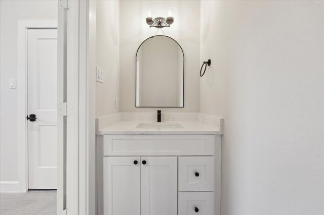 1303 Cordel Street B, Houston, TX 77009