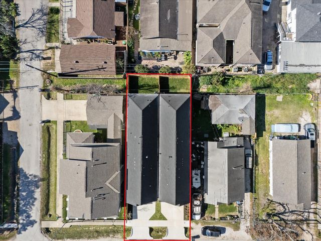 1303 Cordel Street B, Houston, TX 77009