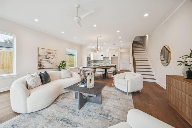 1303 Cordel Street B, Houston, TX 77009