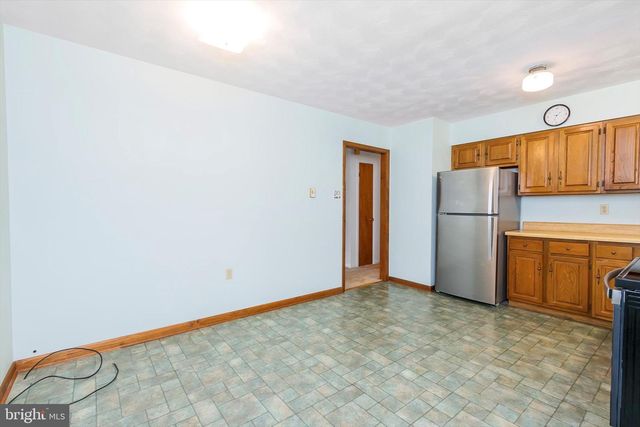 391 KING ST, Kearneysville, WV 25430