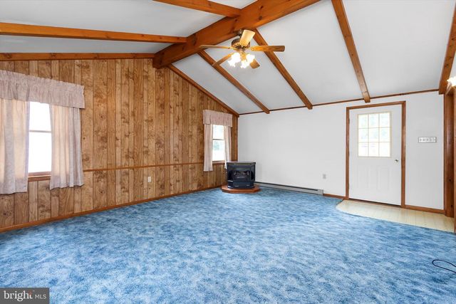 391 KING ST, Kearneysville, WV 25430