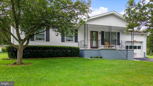 391 KING ST, Kearneysville, WV 25430