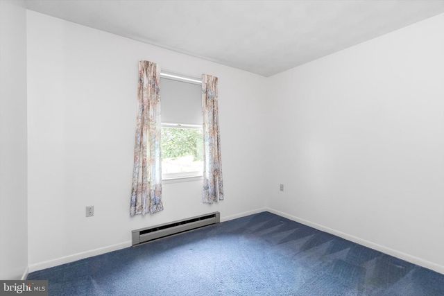 391 KING ST, Kearneysville, WV 25430