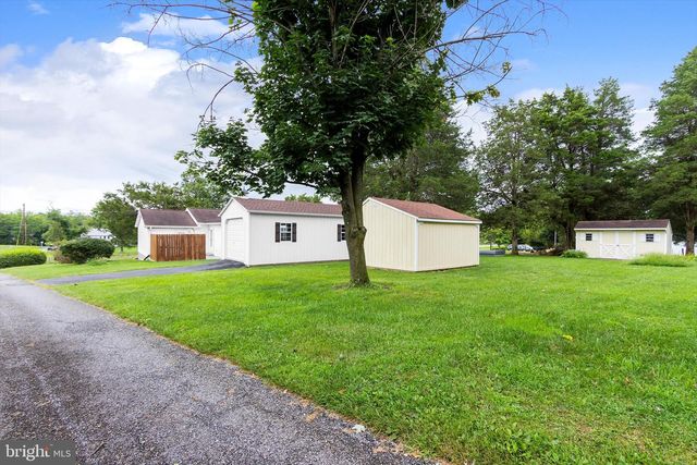 391 KING ST, Kearneysville, WV 25430