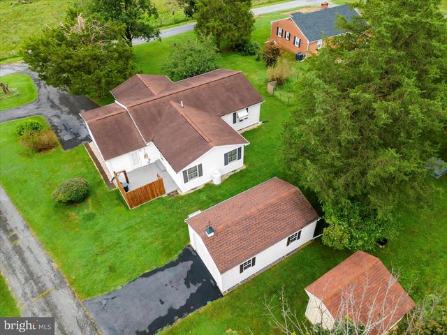 391 KING ST, Kearneysville, WV 25430