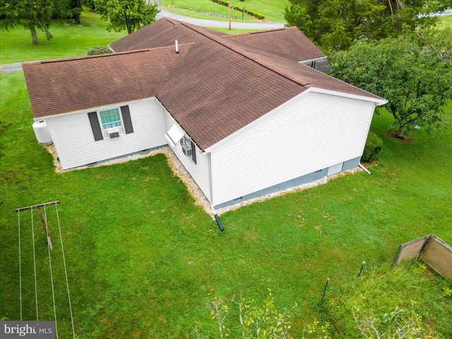 391 KING ST, Kearneysville, WV 25430