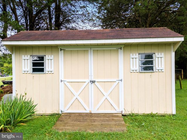 391 KING ST, Kearneysville, WV 25430