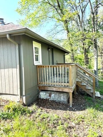 8309 Wabash Avenue, Kansas City, MO 64132