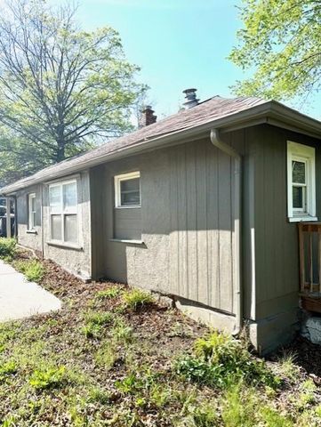 8309 Wabash Avenue, Kansas City, MO 64132