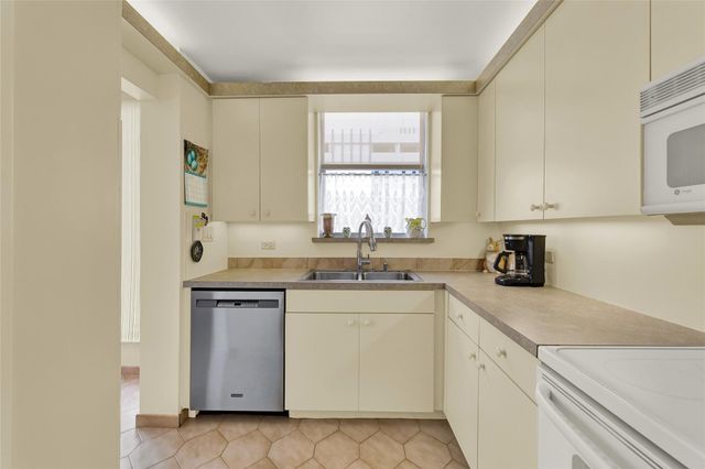 1010 S Ocean Boulevard 1509, Pompano Beach, FL 33062