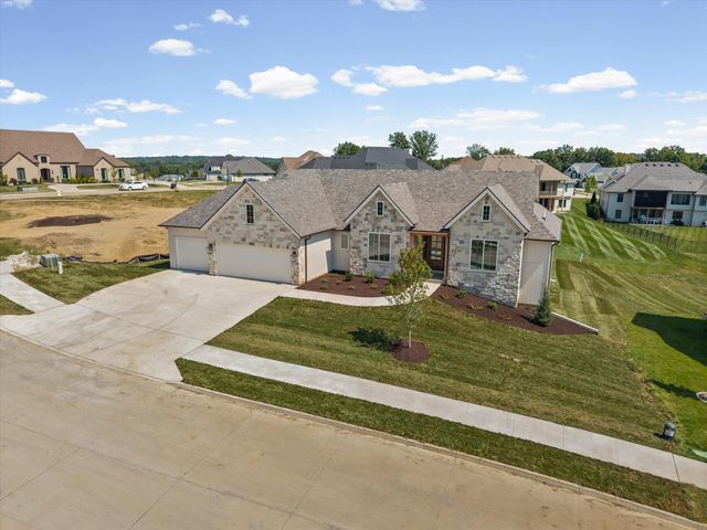 7504 BIDDLESTONE CT, Columbia, MO 65203
