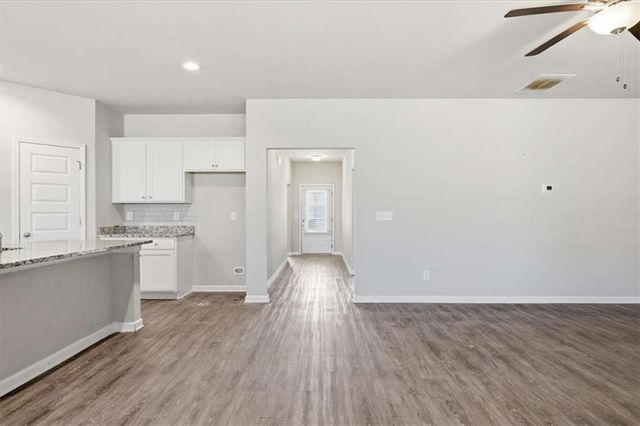 1332 Slaton Manor Drive, Conyers, GA 30012