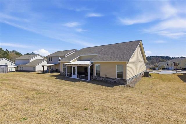 1332 Slaton Manor Drive, Conyers, GA 30012