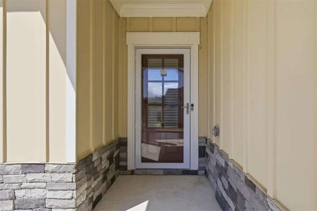 1332 Slaton Manor Drive, Conyers, GA 30012