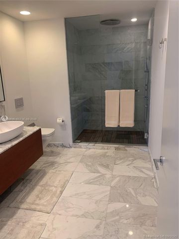 10203 Collins Ave 604, Bal Harbour, FL 33154