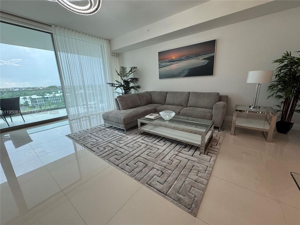 10203 Collins Ave 604, Bal Harbour, FL 33154
