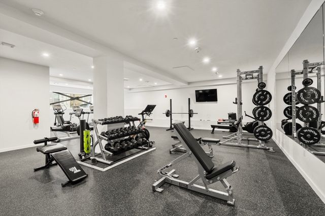 457 W Broadway 203, Boston, MA 02127