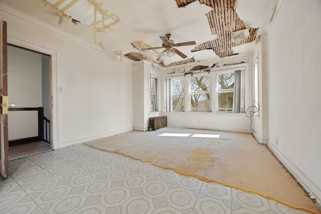 8104 S South Shore Drive, Chicago, IL 60617