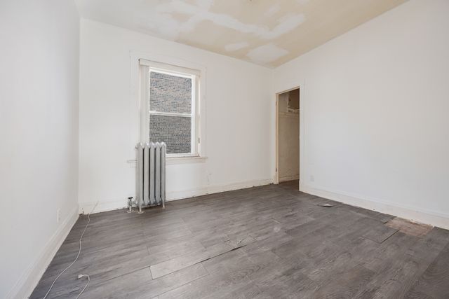 8104 S South Shore Drive, Chicago, IL 60617