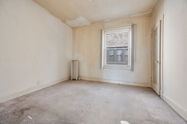 8104 S South Shore Drive, Chicago, IL 60617