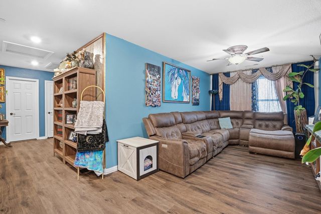 216 Vicenza Dr, Stockton, CA 95209