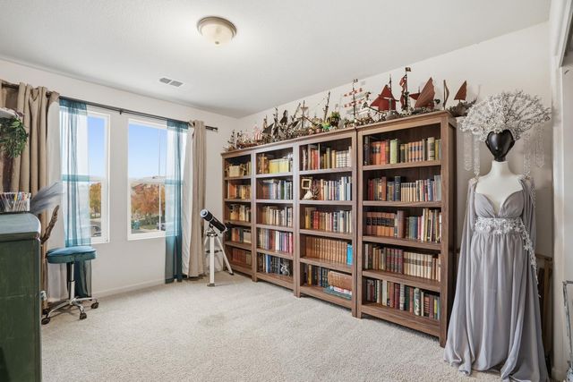 216 Vicenza Dr, Stockton, CA 95209