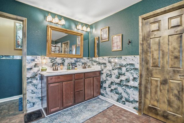 216 Vicenza Dr, Stockton, CA 95209