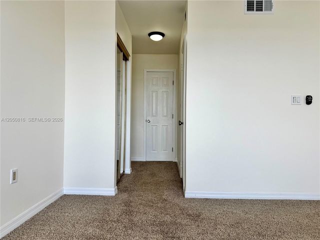 2780 NE 183rd Street 2012, Aventura, FL 33160
