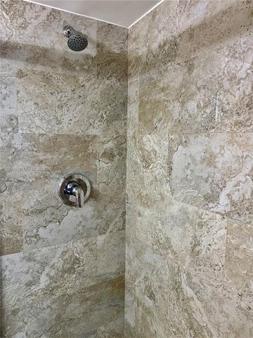 2780 NE 183rd Street 2012, Aventura, FL 33160