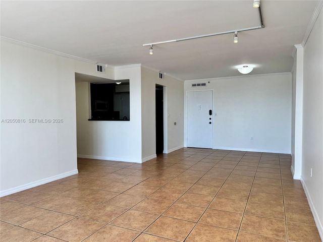 2780 NE 183rd Street 2012, Aventura, FL 33160
