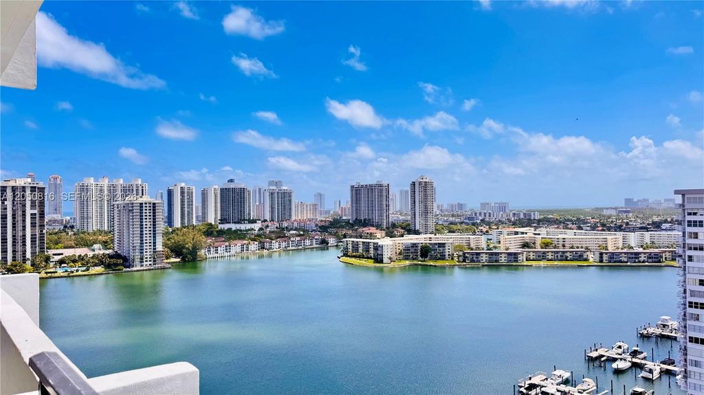 2780 NE 183rd Street 2012, Aventura, FL 33160