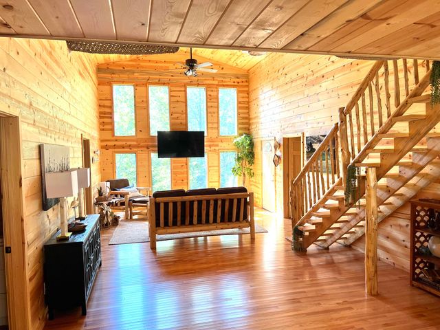 180 Robs Mountain Road, Clearfield, KY 40313