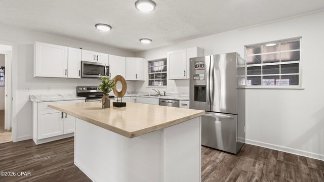 6001 Minneola Street, Panama City, FL 32404