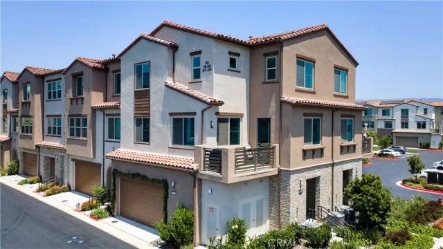 510 Bluegrass Way, Rancho Mission Viejo, CA 92694