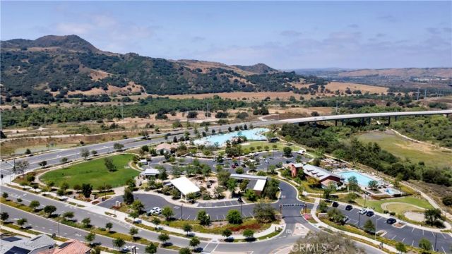510 Bluegrass Way, Rancho Mission Viejo, CA 92694