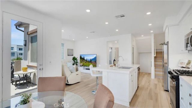 510 Bluegrass Way, Rancho Mission Viejo, CA 92694