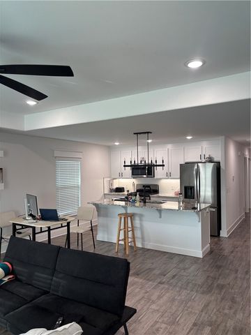 4200 SW Pawhuska Street, Bentonville, AR 72713