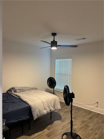 4200 SW Pawhuska Street, Bentonville, AR 72713
