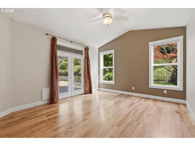 909 N 9TH Way, Ridgefield, WA 98642