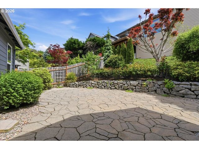 909 N 9TH Way, Ridgefield, WA 98642
