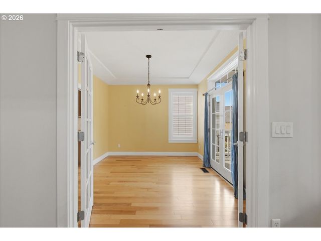 909 N 9TH Way, Ridgefield, WA 98642