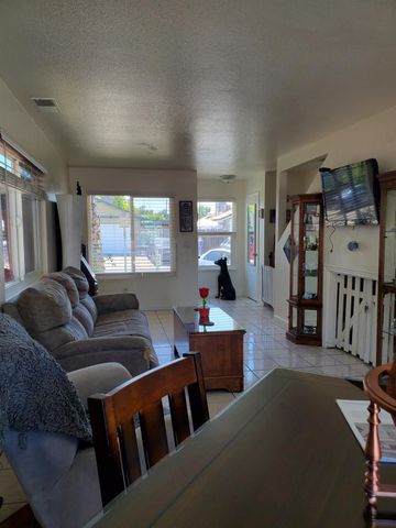 1572 Vine Cir, Atwater, CA 95301