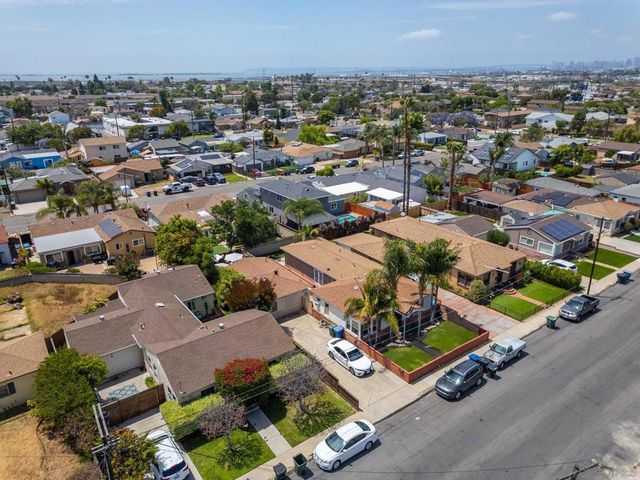 136 Brightwood Ave, Chula Vista, CA 91910
