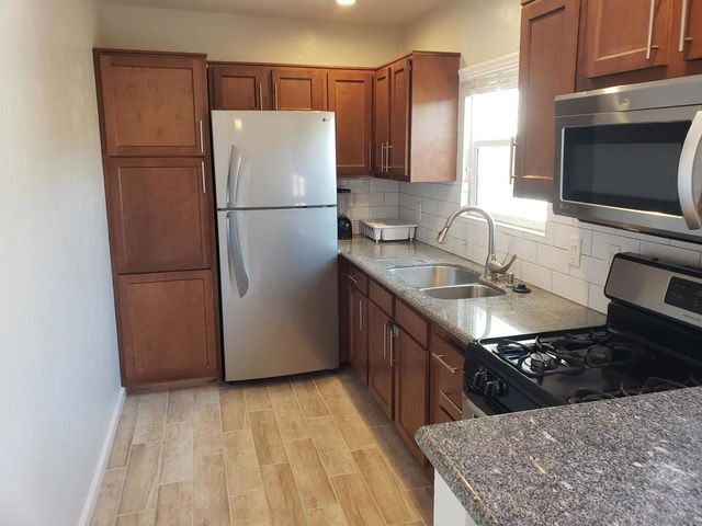 136 Brightwood Ave, Chula Vista, CA 91910