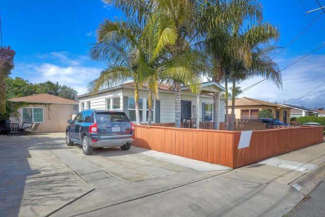 136 Brightwood Ave, Chula Vista, CA 91910
